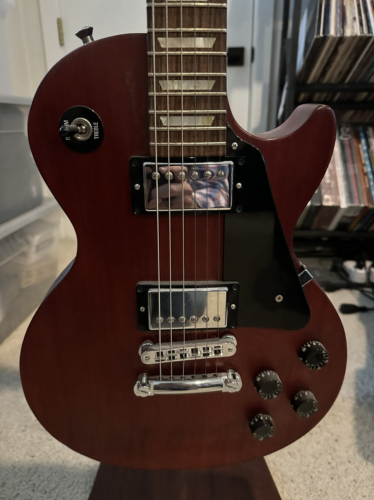 Used 2006 Gibson Les Paul Studio Worn Cherry w/HSC