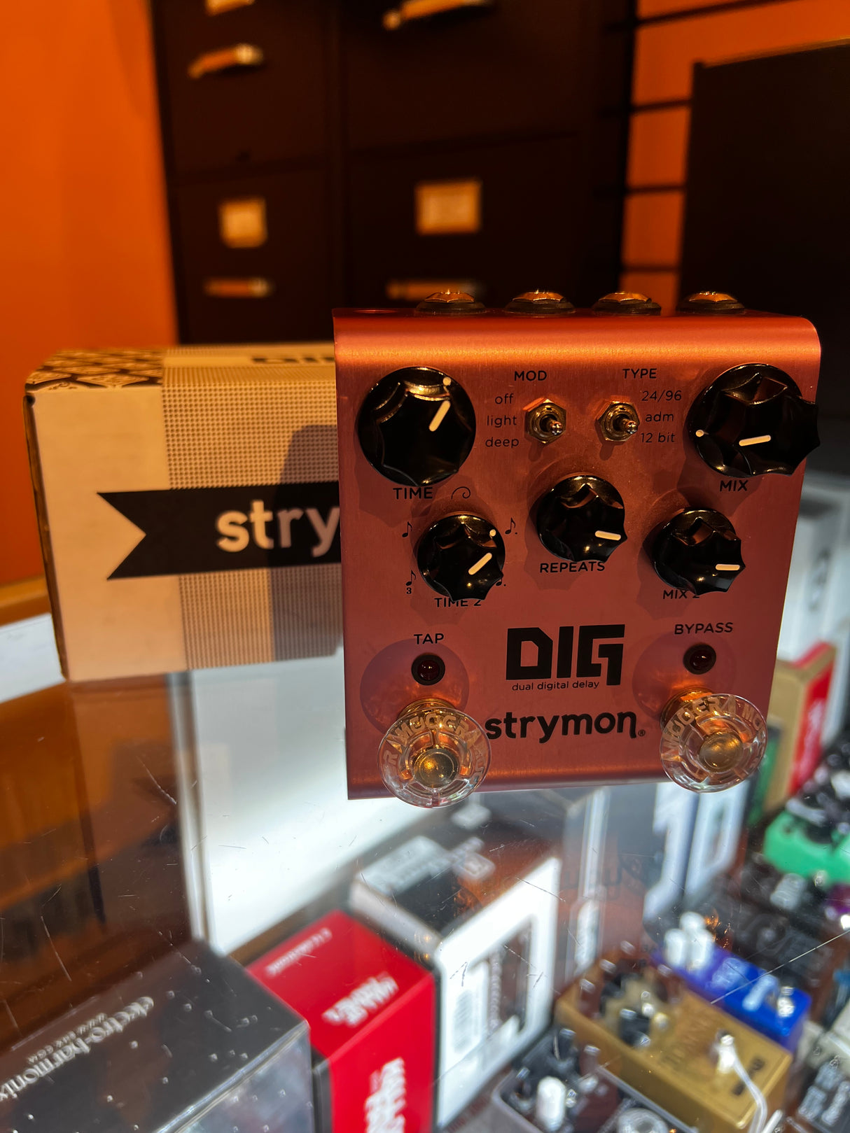 Used Strymon DIG V.1 Dual Digital Delay
