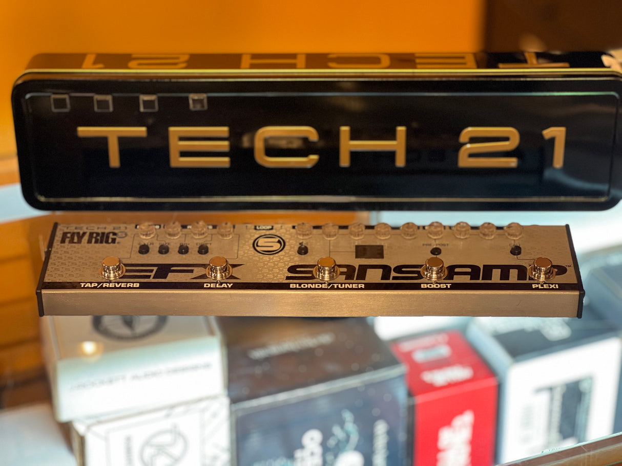 Used Tech 21 FlyRig 5 V2 Multi-Effects Pedal