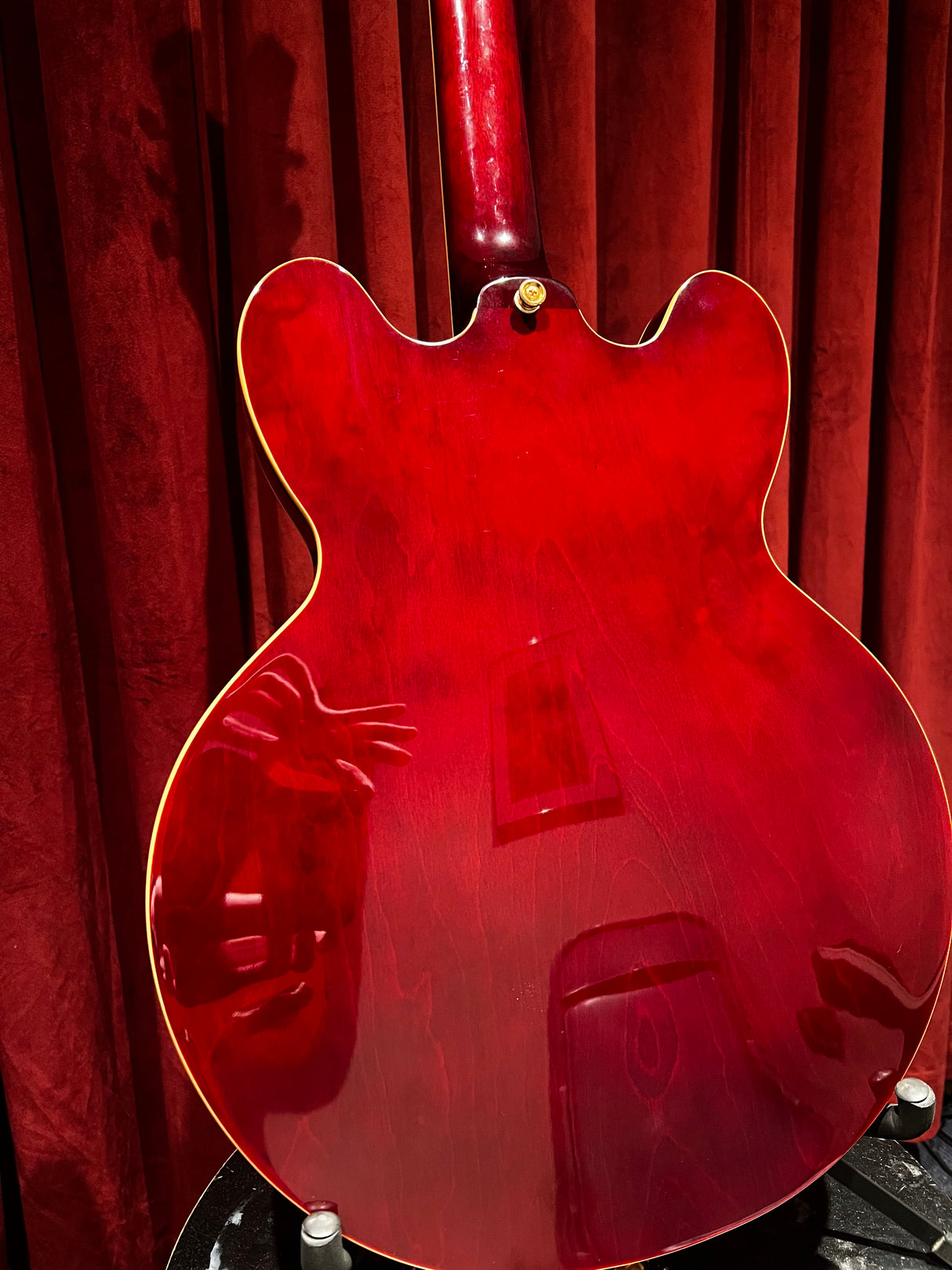 Used 2018 Epiphone Riviera Custom P-93 Electric Guitar Wine