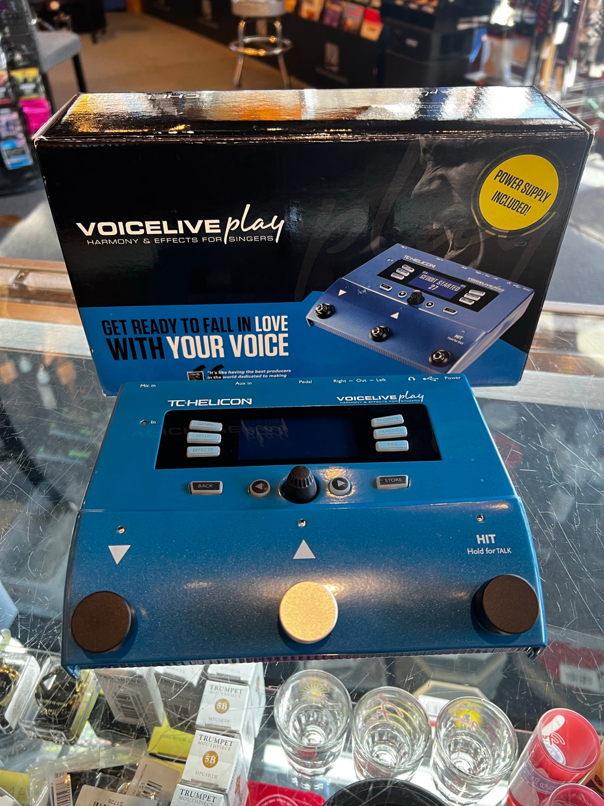 Used TC Helicon Voice Play Live