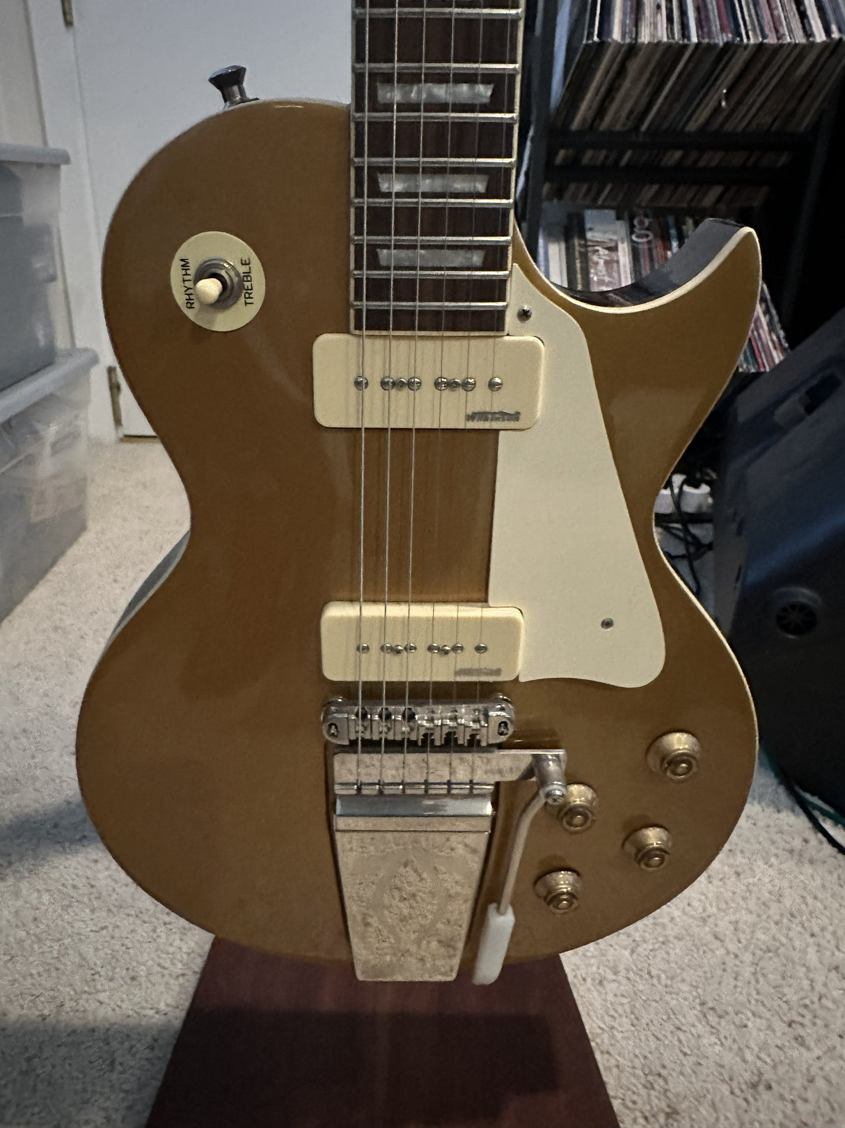 Used 2016 Vintage V100MU Gold Top Midge UR LP P-90's