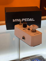 Used Mint Condition Rowin Noise Gate with Mooer Pedal Topper